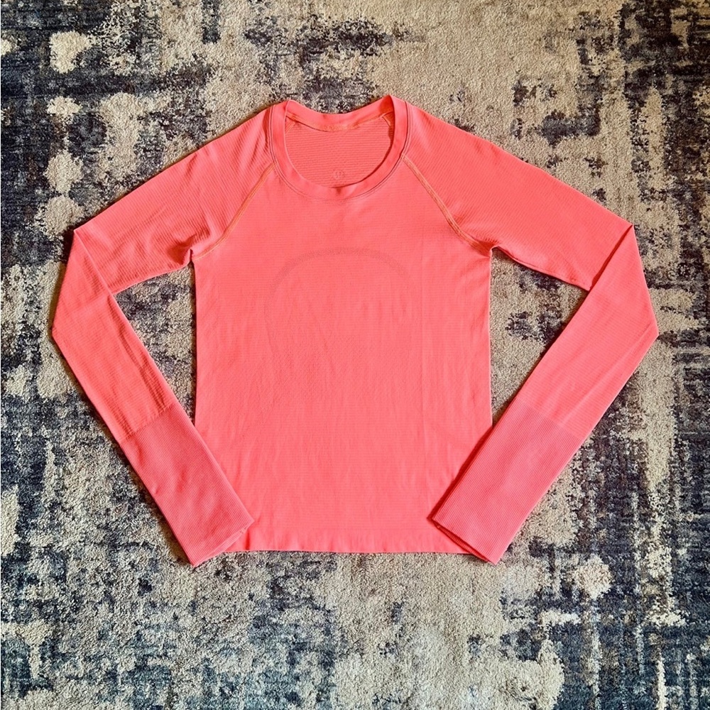 Lululemon Swiftly Tech Long Sleeve Race Length